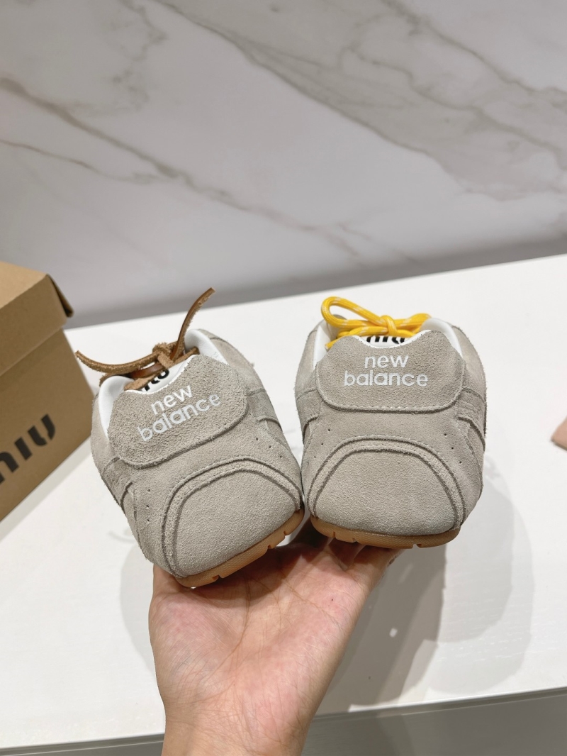 Miu Miu Casual Shoes